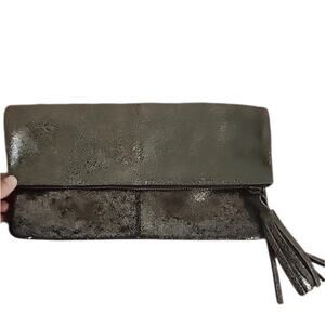 Jasper & Jeera Anthropologie Gold White Tassle Fold Over‎ Clutch Glitter Hassle